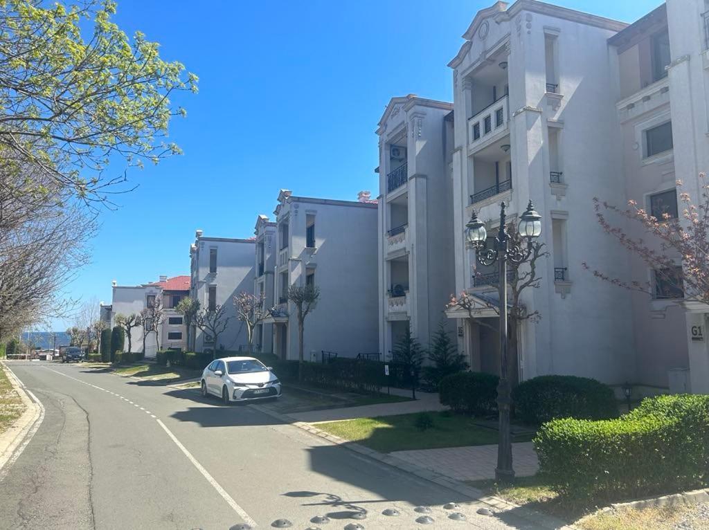 Niya Kavaci Life Apartment *